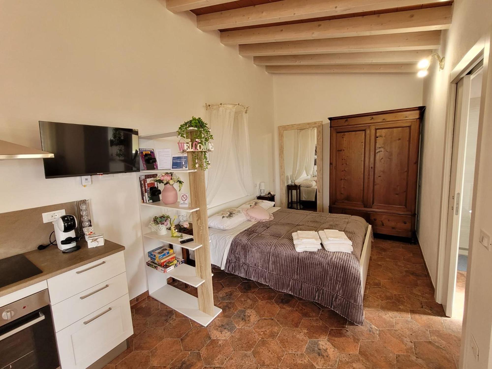 הוילה La Casina Di Campagna Tra Cecina E Bibbona מראה חיצוני תמונה