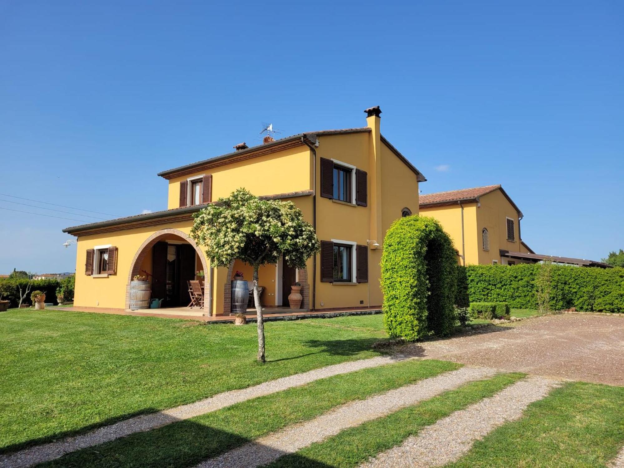 הוילה La Casina Di Campagna Tra Cecina E Bibbona מראה חיצוני תמונה